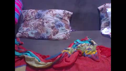 Snapshot of hotrinnah chatting on 12.17.25 hotrinnah online show from 12.17.25