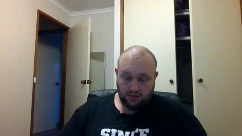 Snapshot of hotrodder323 chatting on 12.06.24 hotrodder323 online show from 12.06.24