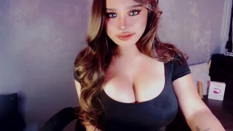 Marga Avery online show from 09.11.25