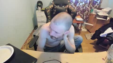 Snapshot of hotsummer1996 chatting on 03.07.25 hot online show from 03.07.25