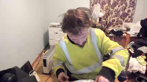 Snapshot of hotsummer1996 chatting on 02.17.26 hot online show from 02.17.26