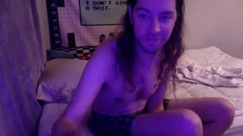 Snapshot of hott25guy chatting on 02.11.25 hott25guy online show from 02.11.25