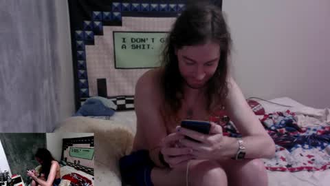 Snapshot of hott25guy chatting on 03.06.25 hott25guy online show from 03.06.25