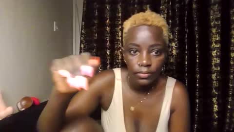 Amalia online show from 02.02.26