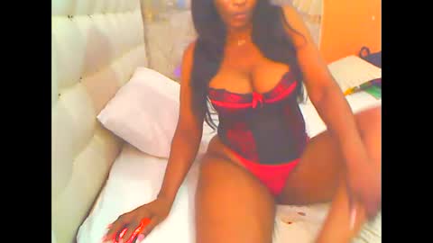 Snapshot of hottesa2019 chatting on 04.24.26 THEONE online show from 04.24.26