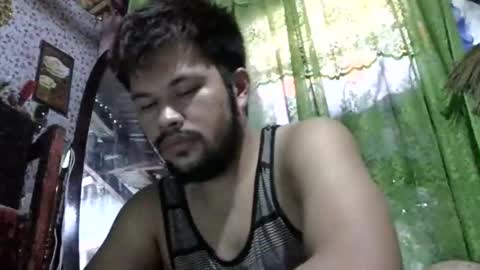 HottestPinoy32 online show from 02.12.25