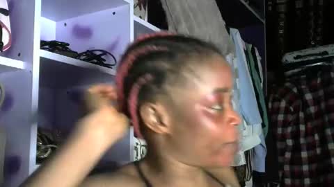 Snapshot of hottie_baddie14 chatting on 02.01.26 hottie baddie14 online show from 02.01.26