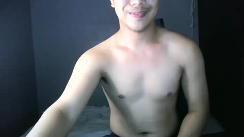 Snapshot of hottie_kyle69 chatting on 04.17.26 hottie_kyle69 online show from 04.17.26