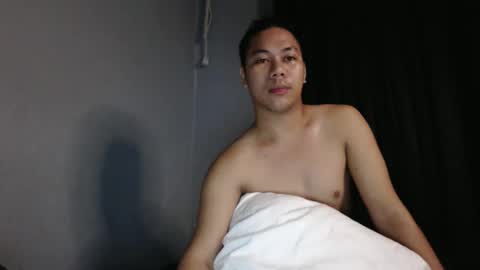 Snapshot of hottie_kyle69 chatting on 05.03.26 hottie_kyle69 online show from 05.03.26