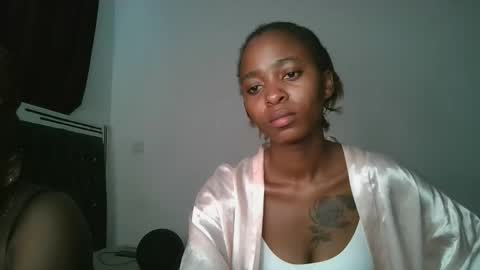Snapshot of hottie_mistie chatting on 04.12.26 hottie_mistie online show from 04.12.26