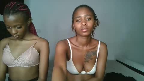 Snapshot of hottie_mistie chatting on 04.15.26 hottie_mistie online show from 04.15.26
