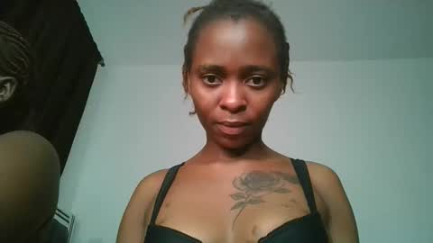 Snapshot of hottie_mistie chatting on 04.18.26 hottie_mistie online show from 04.18.26