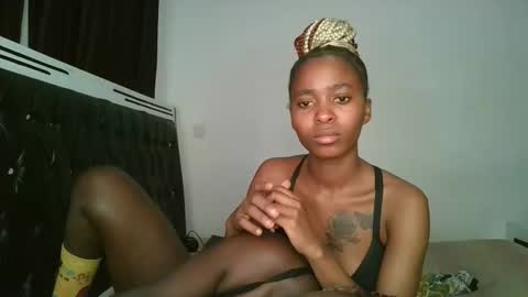 Snapshot of hottie_mistie chatting on 04.21.26 hottie_mistie online show from 04.21.26