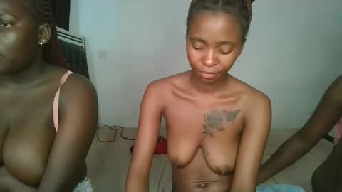 Snapshot of hottie_mistie chatting on 04.24.26 hottie_mistie online show from 04.24.26