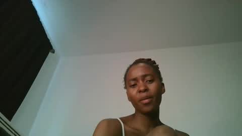 Snapshot of hottie_mistie chatting on 05.03.26 hottie_mistie online show from 05.03.26