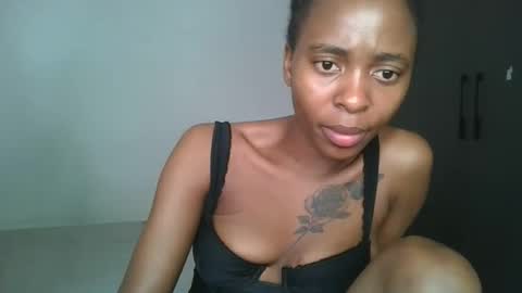 Snapshot of hottie_mistie chatting on 06.11.26 hottie_mistie online show from 06.11.26