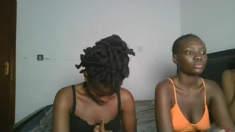 Snapshot of hottie_mistie chatting on 06.28.26 hottie_mistie online show from 06.28.26