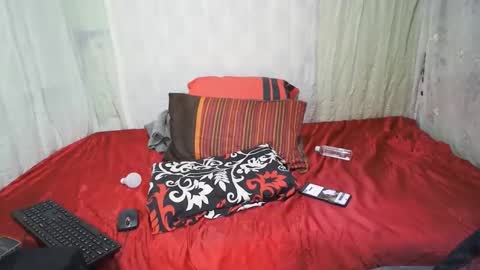 hottiedanicatrans69 online show from 12.17.25