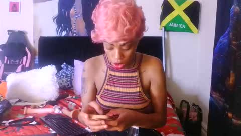 Snapshot of hottiefreckles chatting on 09.28.25 Tokyodagoddess online show from 09.28.25