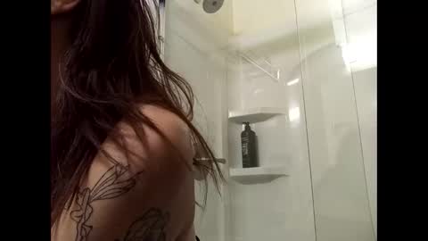 Lucky  online show from 11.22.25