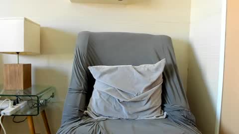 Snapshot of hottiepinay21 chatting on 12.21.24 Jane online show from 12.21.24