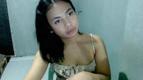 Snapshot of hottiescummerx chatting on 06.16.26 N I C A online show from 06.16.26