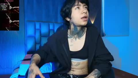Snapshot of hottiesjuls chatting on 07.14.26 Juls online show from 07.14.26