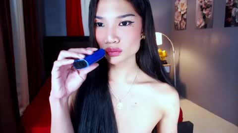 Snapshot of hotty_jane chatting on 04.15.26 Hi i am Jane half vietnamese and half pinay and would like to meet good person here XOXO online show from 04.15.26