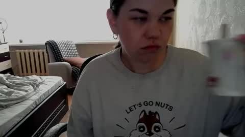 Snapshot of hotty_mary chatting on 04.12.26 Mary online show from 04.12.26