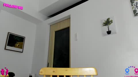 crishinahotty online show from 12.08.24