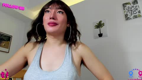 crishinahotty online show from 12.15.24