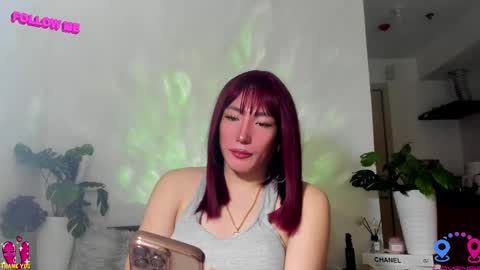 crishinahotty online show from 02.13.25