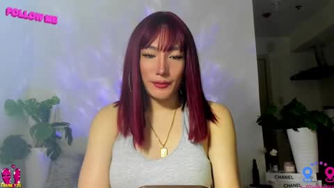 crishinahotty online show from 02.15.25