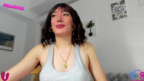 crishinahotty online show from 02.27.25