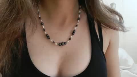 Snapshot of hotwinterxx chatting on 04.29.26 Hotwixx online show from 04.29.26