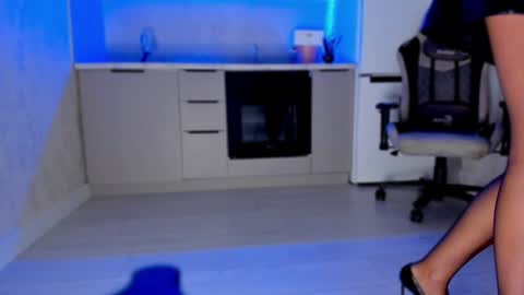 Susan online show from 01.27.25