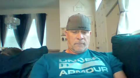 Snapshot of hotyummycock69 chatting on 10.28.25 hotyummycock69 online show from 10.28.25