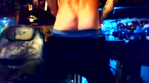 Snapshot of howbowdadareboy33 chatting on 12.25.24 ask me online show from 12.25.24