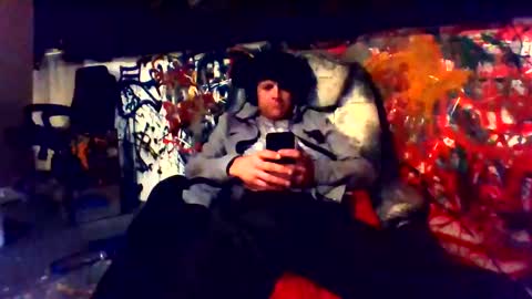Snapshot of howbowdadareboy33 chatting on 12.29.24 ask me online show from 12.29.24
