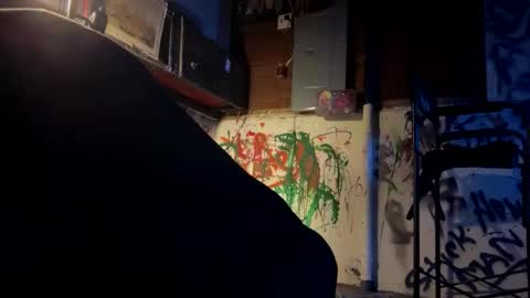 Snapshot of howbowdadareboy33 chatting on 09.29.25 ask me online show from 09.29.25