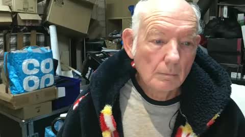 Snapshot of howsthat2024 chatting on 12.29.24 howsthat2024 online show from 12.29.24