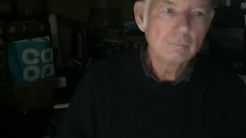 Snapshot of howsthat2024 chatting on 01.02.25 howsthat2024 online show from 01.02.25