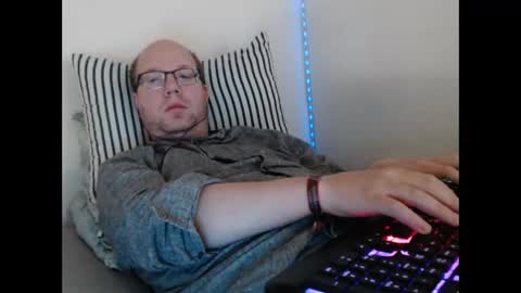 Christian online show from 05.08.26