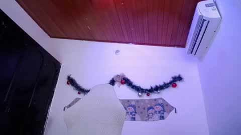 Snapshot of hubena_tgn chatting on 11.30.25 hubena_tgn online show from 11.30.25