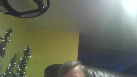 huckfinn1976 online show from 01.13.25