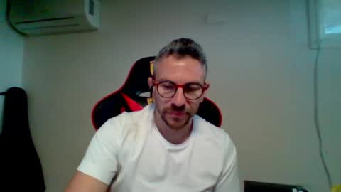 huge__cumshot online show from 04.05.26