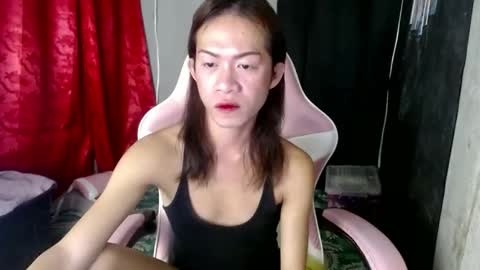 Snapshot of hugecockanna chatting on 01.29.25 hugecockanna online show from 01.29.25