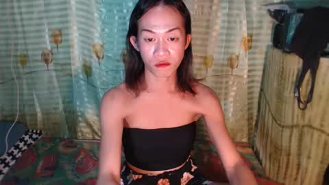 Snapshot of hugecockanna chatting on 09.14.25 hugecockanna online show from 09.14.25