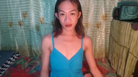 Snapshot of hugecockanna chatting on 09.22.25 hugecockanna online show from 09.22.25