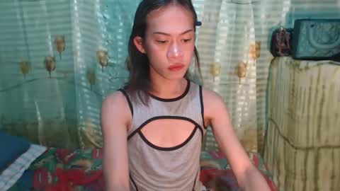 Snapshot of hugecockanna chatting on 10.03.25 hugecockanna online show from 10.03.25